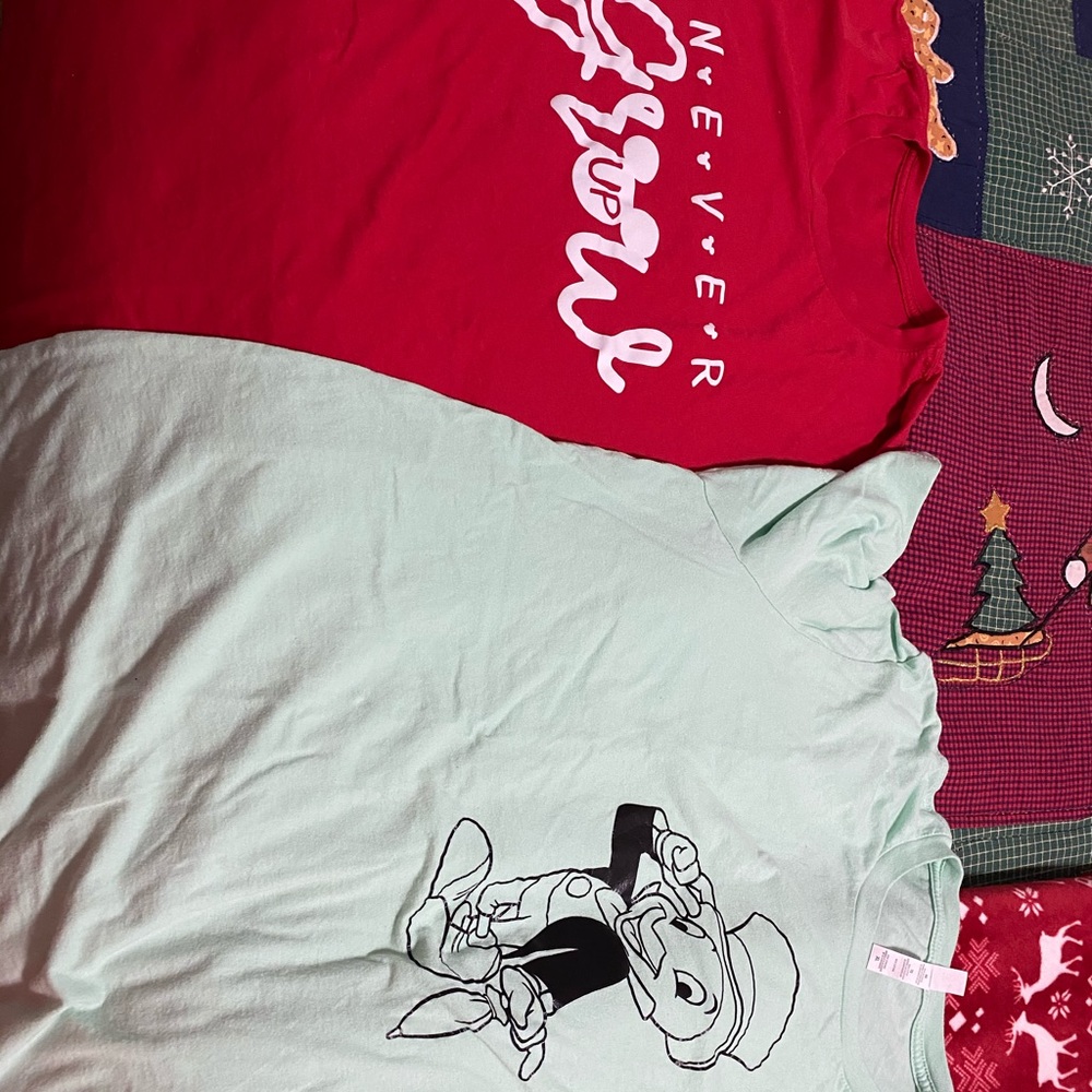 2 Disney T-shirt’s sz XL Women’s